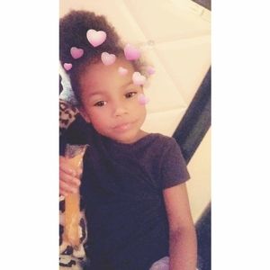 Meet your Posher, Denise